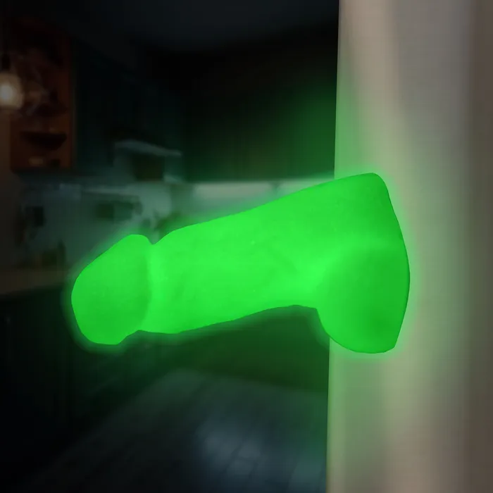 Female Sex Toys Glowinthedark Magnetic Snapon Peckers XR Brands